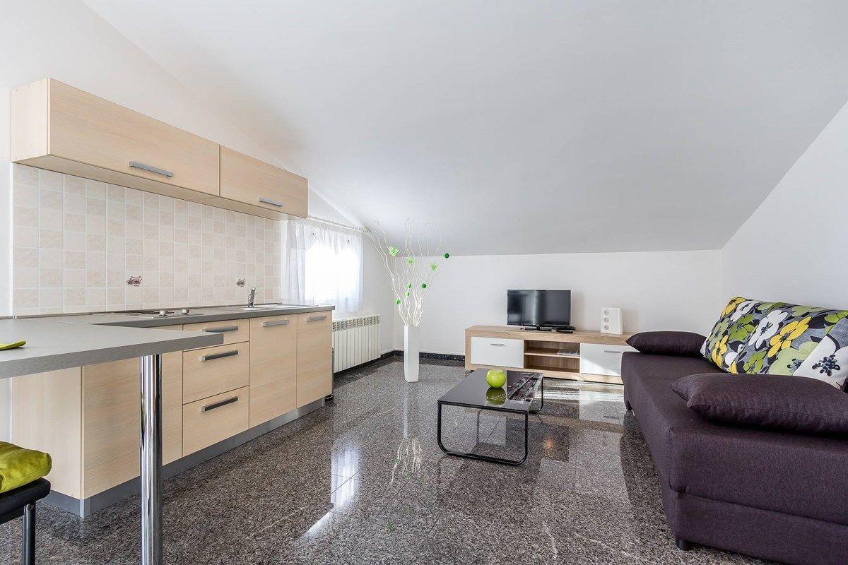 Apartments Ori Pula Bagian luar foto